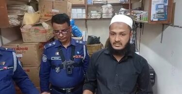 সিল তৈরির সঙ্গে জড়িত সন্দেহে গ্রেপ্তার প্রেস মালিক ও ব্যবসায়ী সোহেল রানা